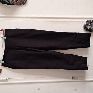 Black H&M crop high rise dress pants size 6